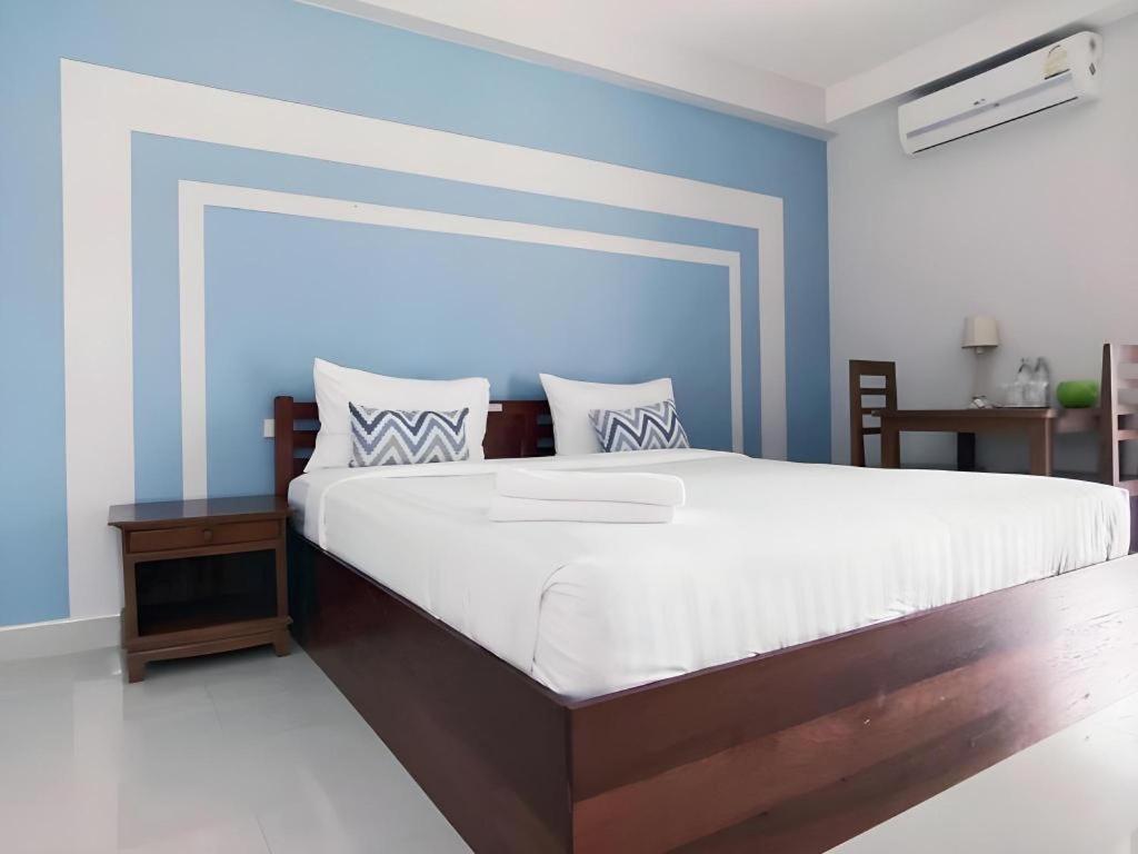 Iyara Residence Trat Bagian luar foto