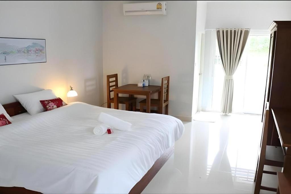 Iyara Residence Trat Bagian luar foto