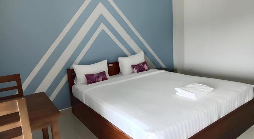 Iyara Residence Trat Bagian luar foto